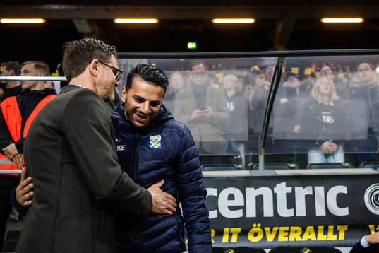 s tränare Rikard Norling och IFK Göteborgs tränare Poya