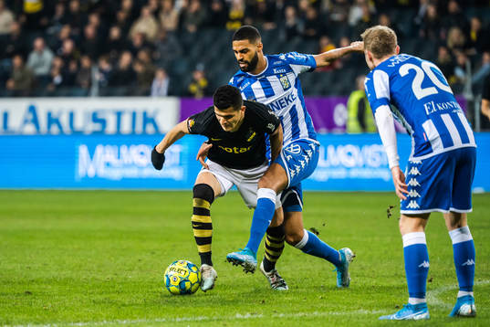 s Tarik Elyounoussi och IFK Göteborgs Kristopher Da Graca
