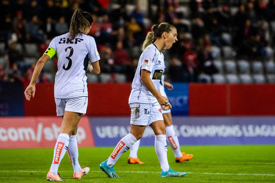Julia Zigiotti Olme of Göteborg looks dejected