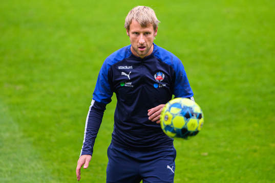 Tobias Mikkelsen