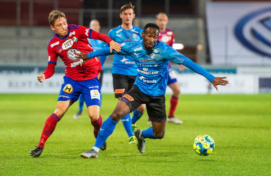 Halmstads Sadat Karim och Östers Anton Andreasson