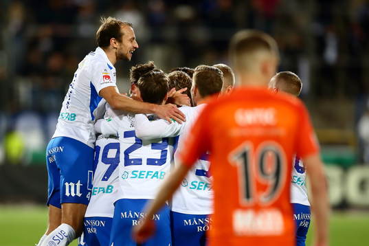 IFK Norrköpings Lars Krogh Gerson jublar med sina