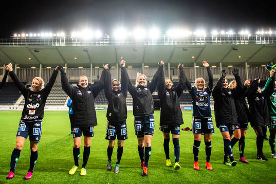 Linköpings spelare jublar