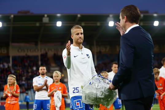 e Allsvenska match innan fotbollsmatchen i Allsvenskan
