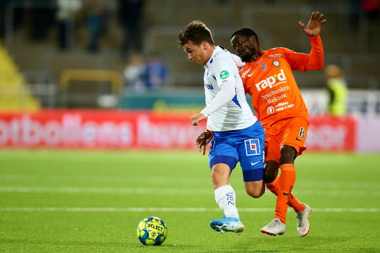 IFK Norrköpings Simon Skrabb och AFC Eskilstunas Ousmane