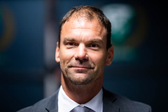Jonas Höglund kommentator åt Färjestad