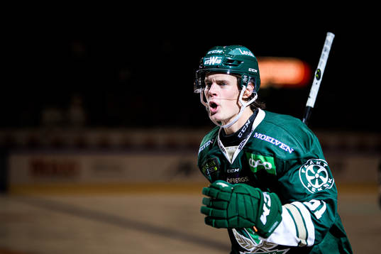 Färjestads Carl Jakobsson jublar