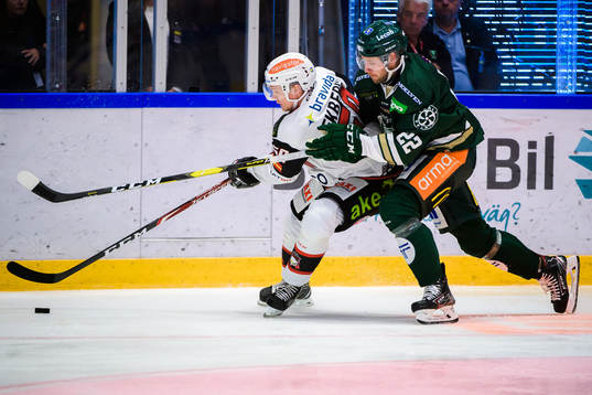 Malmö Redhawks Tobias Ekberg och Färjestads Per Åslund