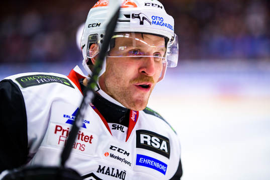 Malmö Redhawks Frederik Storm jublar