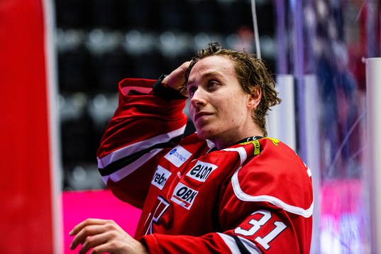 Örebros målvakt Jonas Arntzen deppar