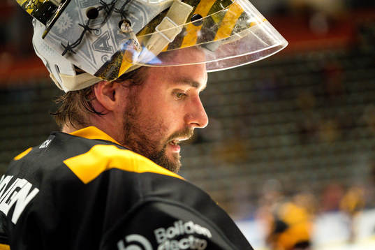 Skellefteås målvakt Gustaf Lindvall