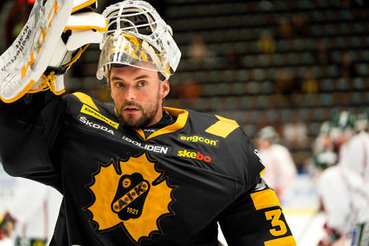 Skellefteås målvakt Gustaf Lindvall