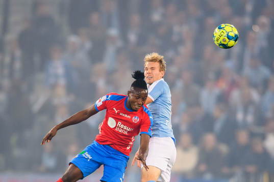 Helsingborgs Mamudu Moro och Malmö FFs Oscar Lewicki