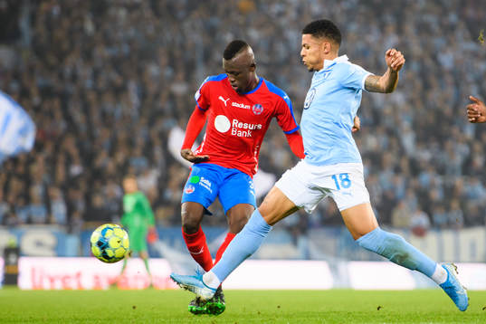 Helsingborgs Ibrahim Bance och Malmö FFs Romain Gall