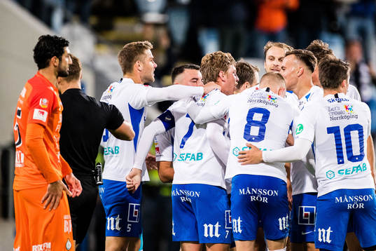 AFC Eskilstuna spelare deppar samtidigt som IFK