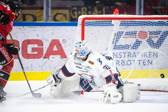 Luleås Jonas Berglund sätter 2-0