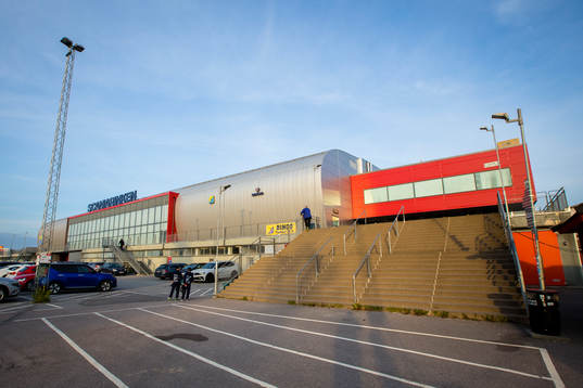 Generell vy utanför Scaniarinken