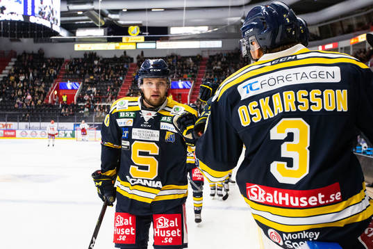 Södertäljes Ludwig Blomstrand jublar