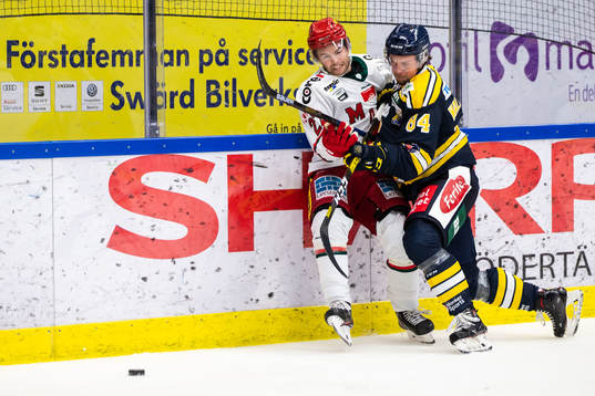 Modos Anton Öhman och Södertäljes Sebastian Walfridsson