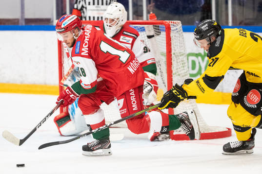 Moras Mattias Nörstebö och Västerås Sebastian Benker