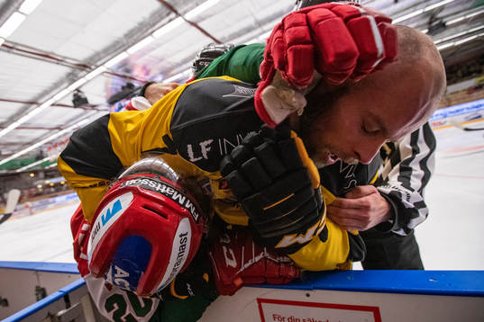 Västerås Morgan Hassel och Moras Nils Carnbäck
