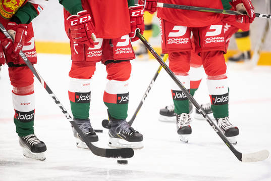 Puckar och klubba