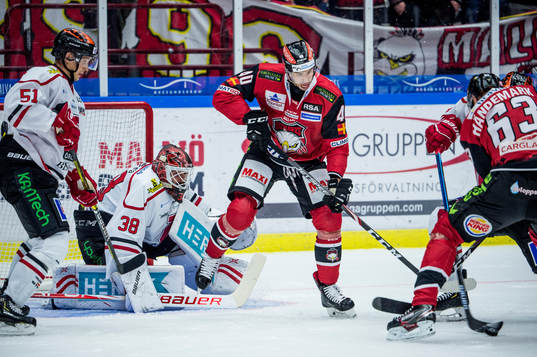 Malmö Redhawks Jesper Jensen och Fredrik Händemark mot