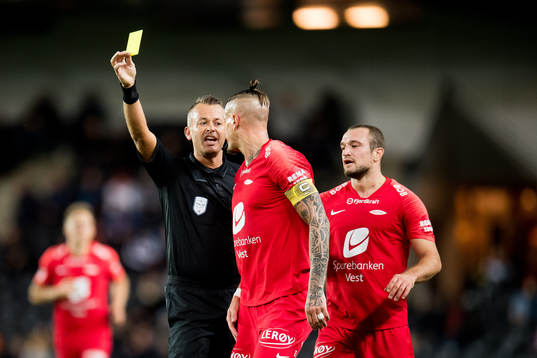 Svein Oddvar Moen, referee