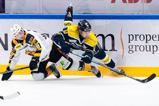 s Martin Thörnberg och Skellefteås Jesper Frödén