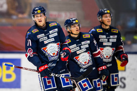 Linköpings Henrik Törnqvist jublar