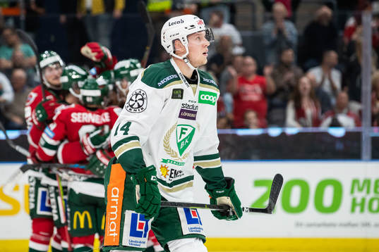 Färjestads Victor Ejdsell deppar