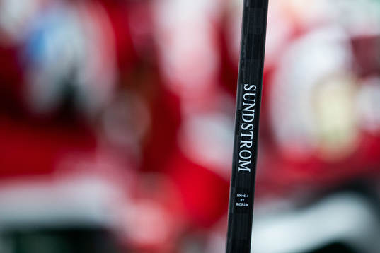 Frölundas Johan Sundströms klubba innan ishockeymatchen i