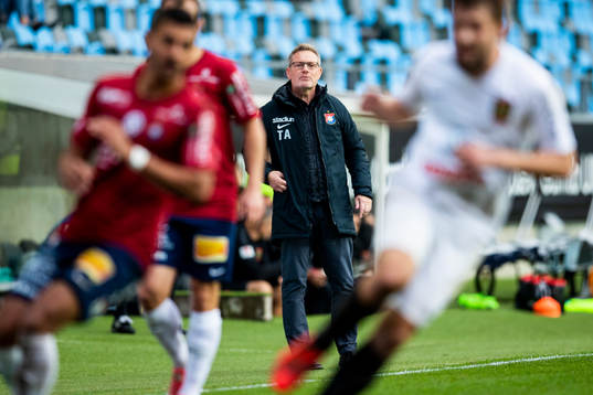 Örgrytes tränare Thomas Askebrand