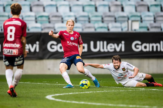 Örgrytes Gustav Ludwigson  och Brommapojkarnas Adam
