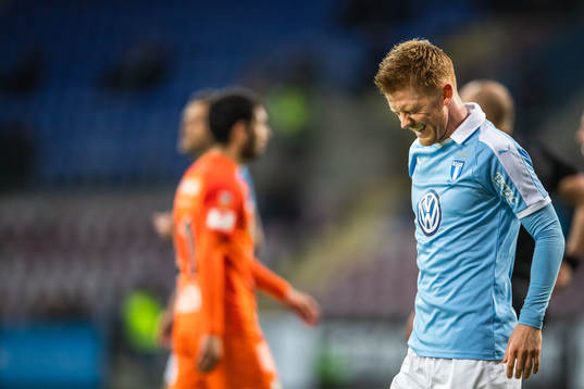Malmö FFs Anders Christiansen har ont