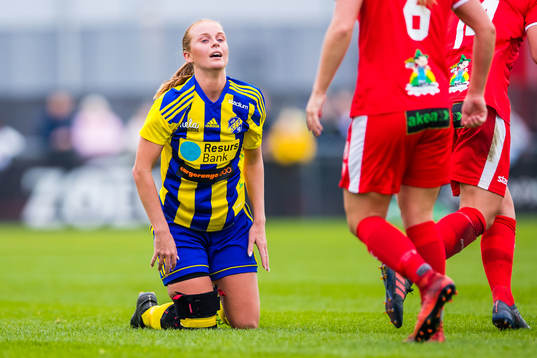 Eskilsminnes Maja Ahlm deppar