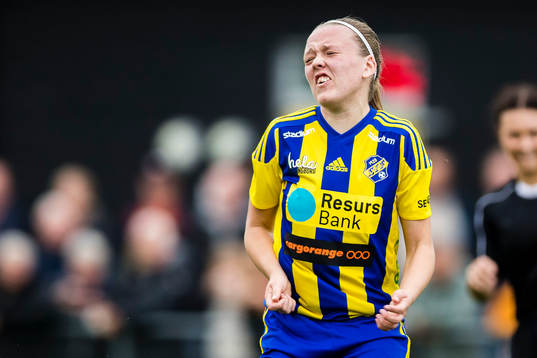 Eskilsminnes Nova Karlsson deppar
