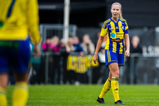 Eskilsminnes Julia Nyberg Spets deppar