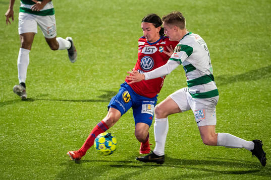 Östers Mattias Pavic och Västerås Dennis Persson