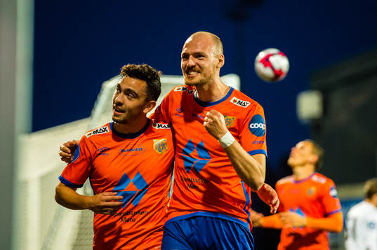 Niklas Fernando Nygaard Castro of Aalesund celebrates with