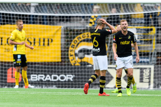 s Sebastian Larsson och Panajotis Dimitriadis deppar eftere