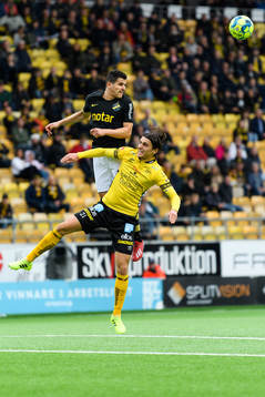 s Tarik Elyounoussi
