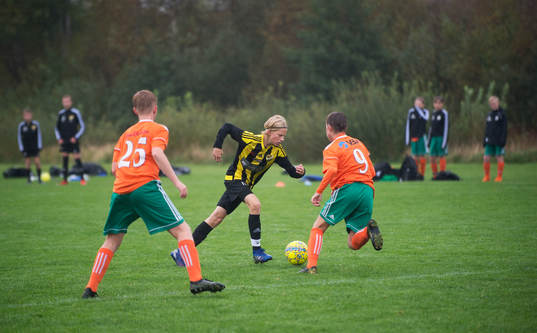 i matchen för pojkar födda 2006 mellan IFK Hässleholm