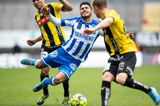 Häckens Paulinho fäller IFK Göteborgs Hosam Aiesh