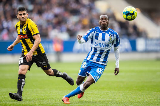 Häckens Paulinho och IFK Göteborgs Alhassan Yusuf