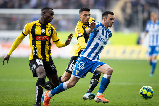 Häckens Godswill Ekpolo och Ahmed Yasin mot IFK Göteborgs