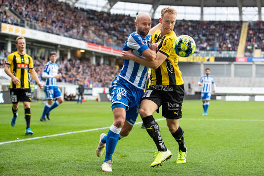 IFK Göteborgs Robin Söder och Häckens Gustav Berggren