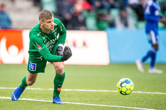 Sirius målvakt Lukas Jonsson