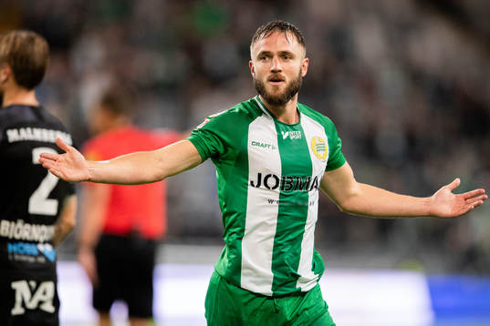 Hammarbys Mats Solheim jublar