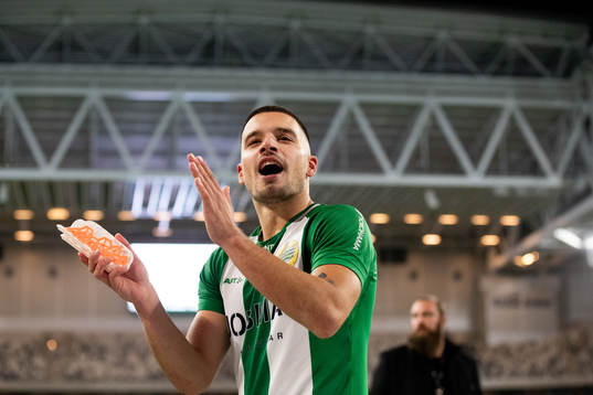 Hammarbys Vladimir Rodic jublar